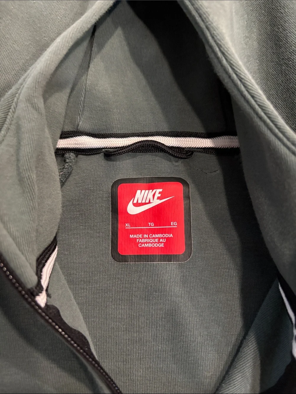 Nike tech Youth Hooded Full-Zip Jacket in Slate Green with Black Accents